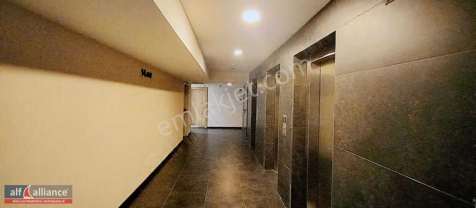 İstwest Sitesinde 75m² 1+1 Balkonlu Kısmi Eşyalı Satılık Daire - Görsel 17