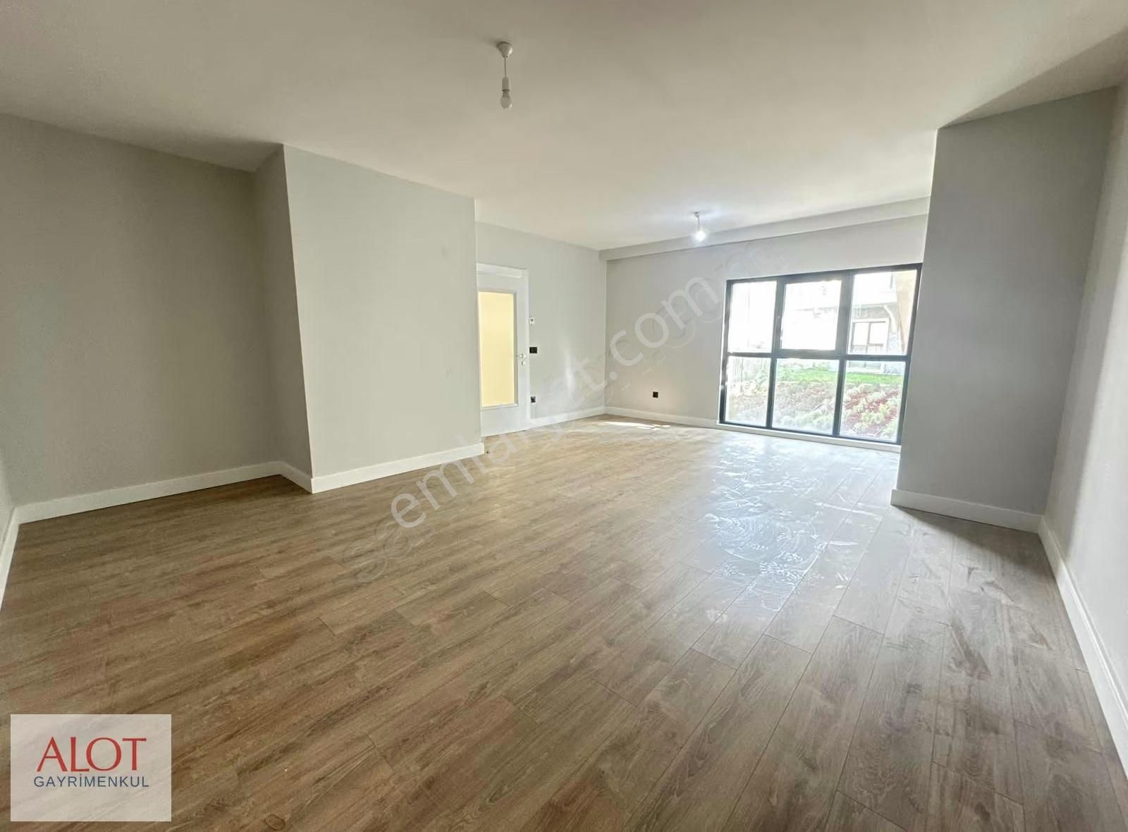 Kirazlıtepe Emlak Konutlarında 139 M2 Kiralık 3+1 Daire