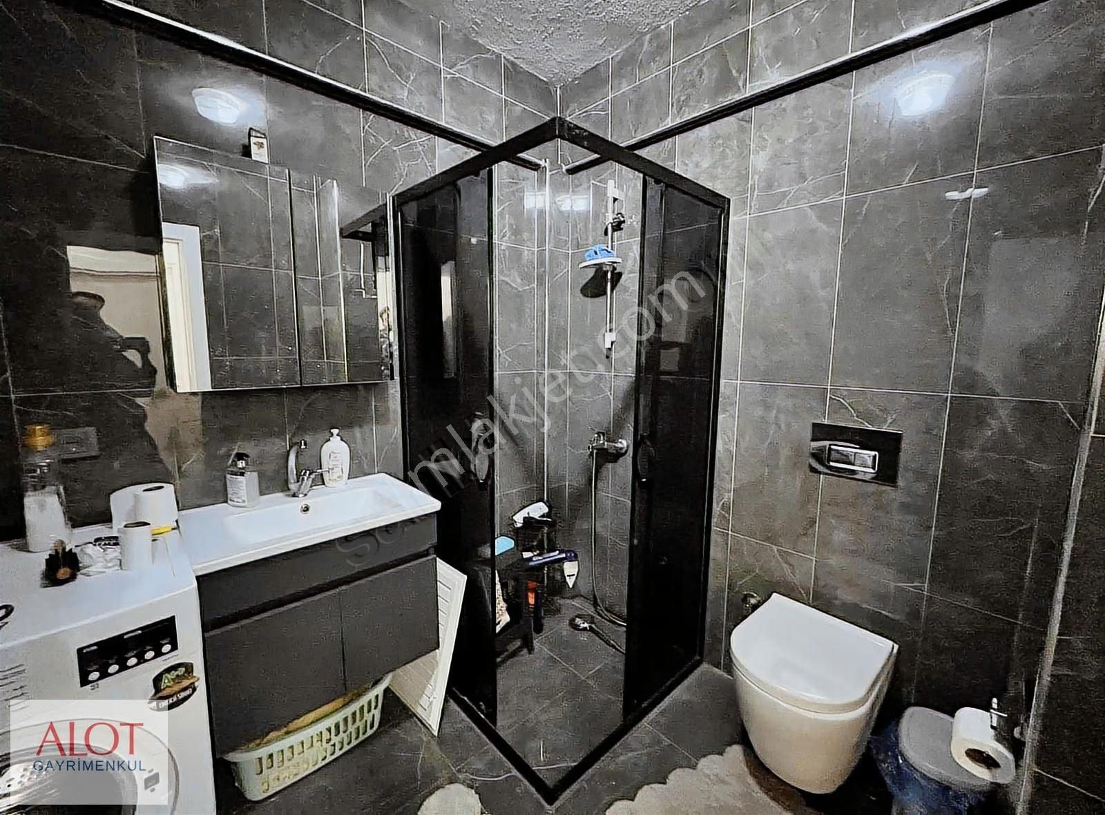 Üsküdar Murat Reis Metro Ve Çevik Kuvvet Yanı 2+1 Kiralık Daire - Görsel 6