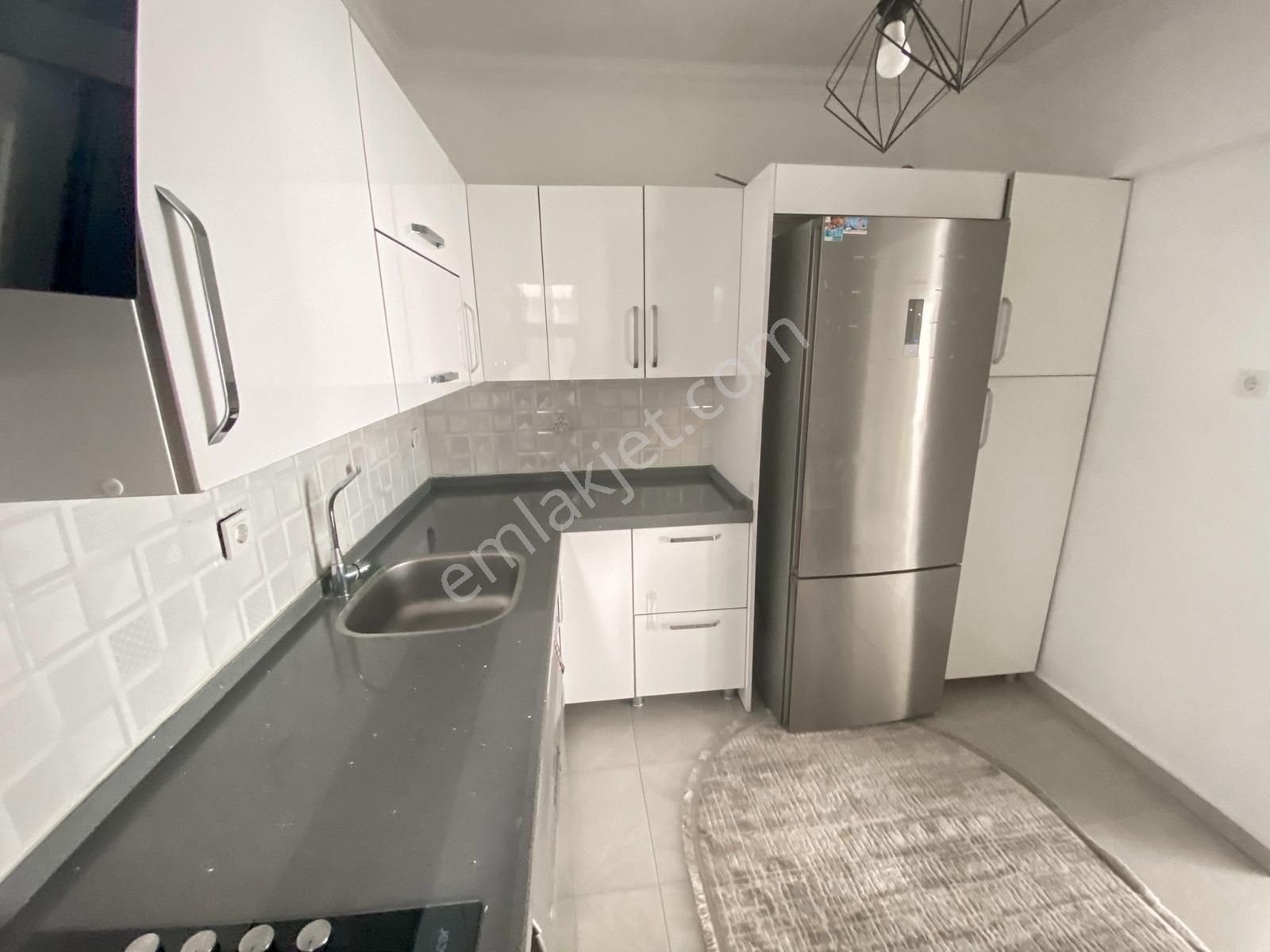 Ata'dan Merkezde Denize 100 Metre 3 Oda 1 Salon Düz Daire - Görsel 17