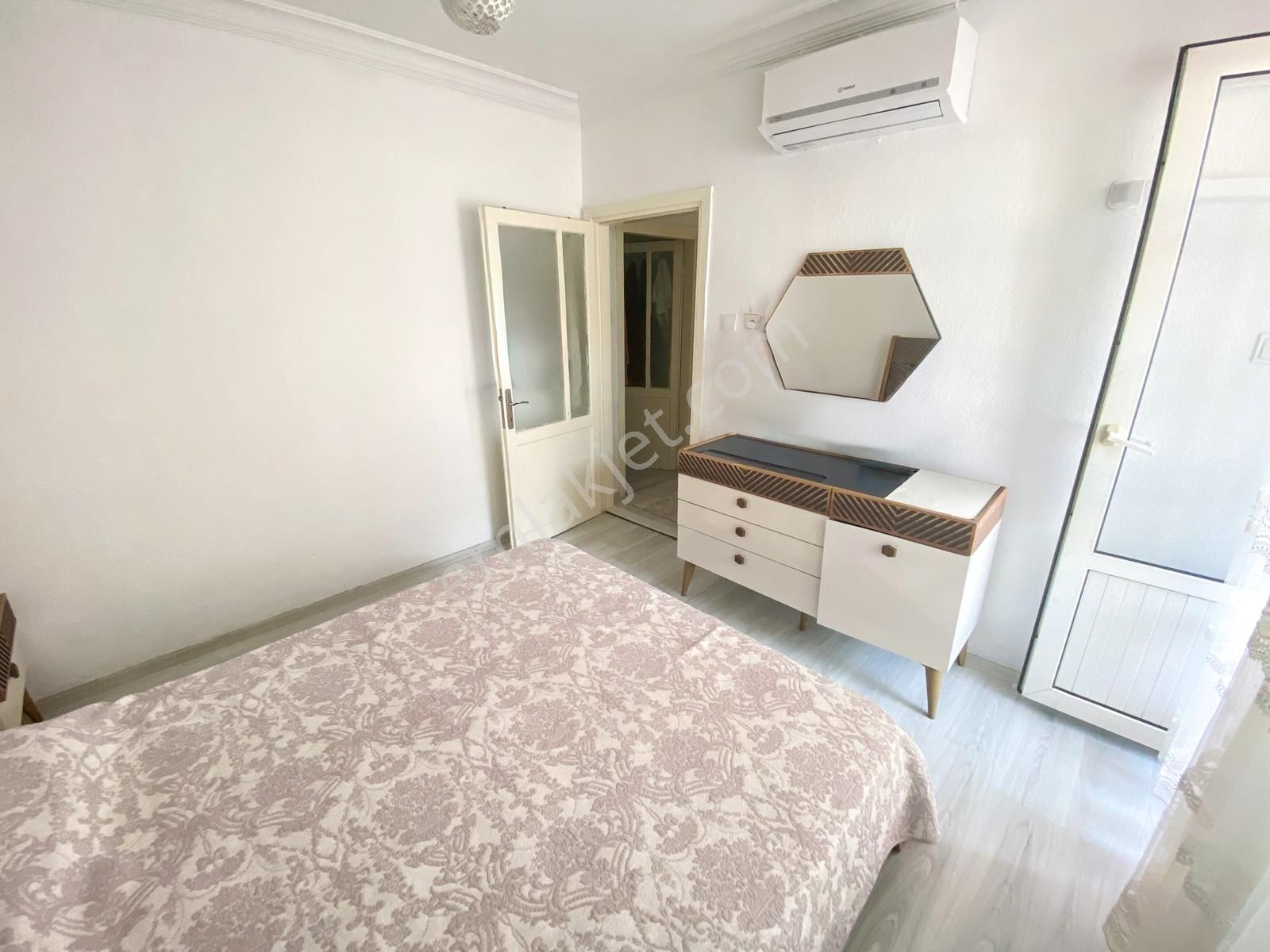 Ata'dan Merkezde Denize 100 Metre 3 Oda 1 Salon Düz Daire - Görsel 29