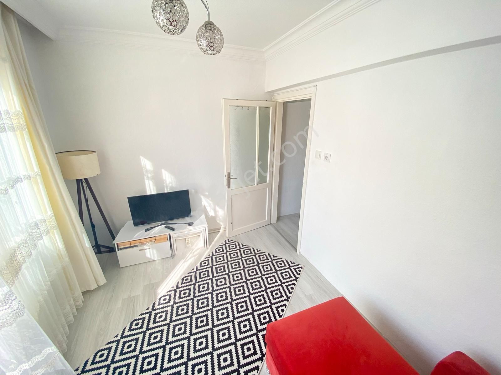 Ata'dan Merkezde Denize 100 Metre 3 Oda 1 Salon Düz Daire - Görsel 14