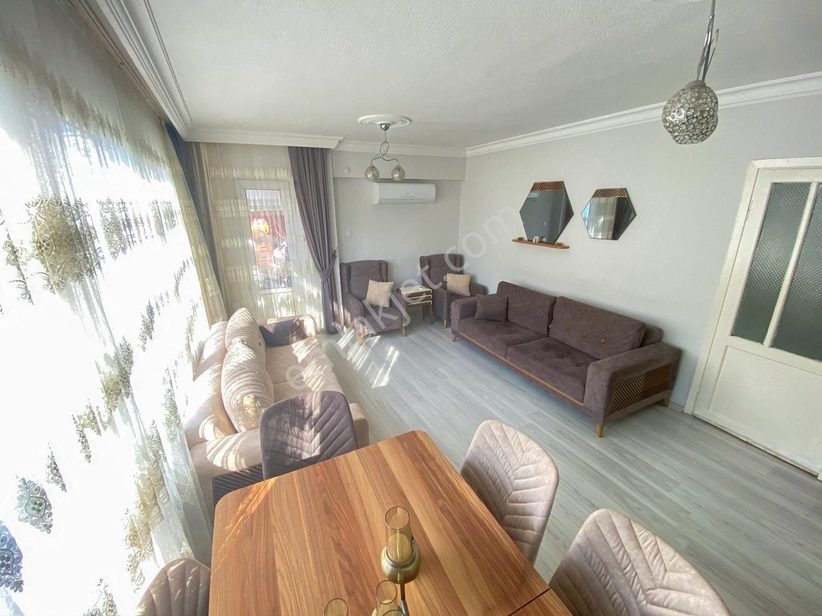 Ata'dan Merkezde Denize 100 Metre 3 Oda 1 Salon Düz Daire - Görsel 4