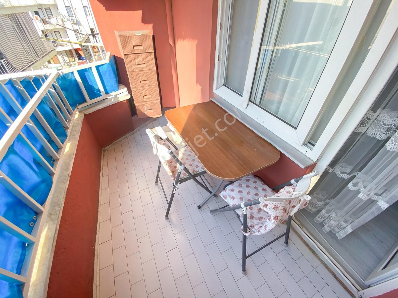 Ata'dan Merkezde Denize 100 Metre 3 Oda 1 Salon Düz Daire - Görsel 5