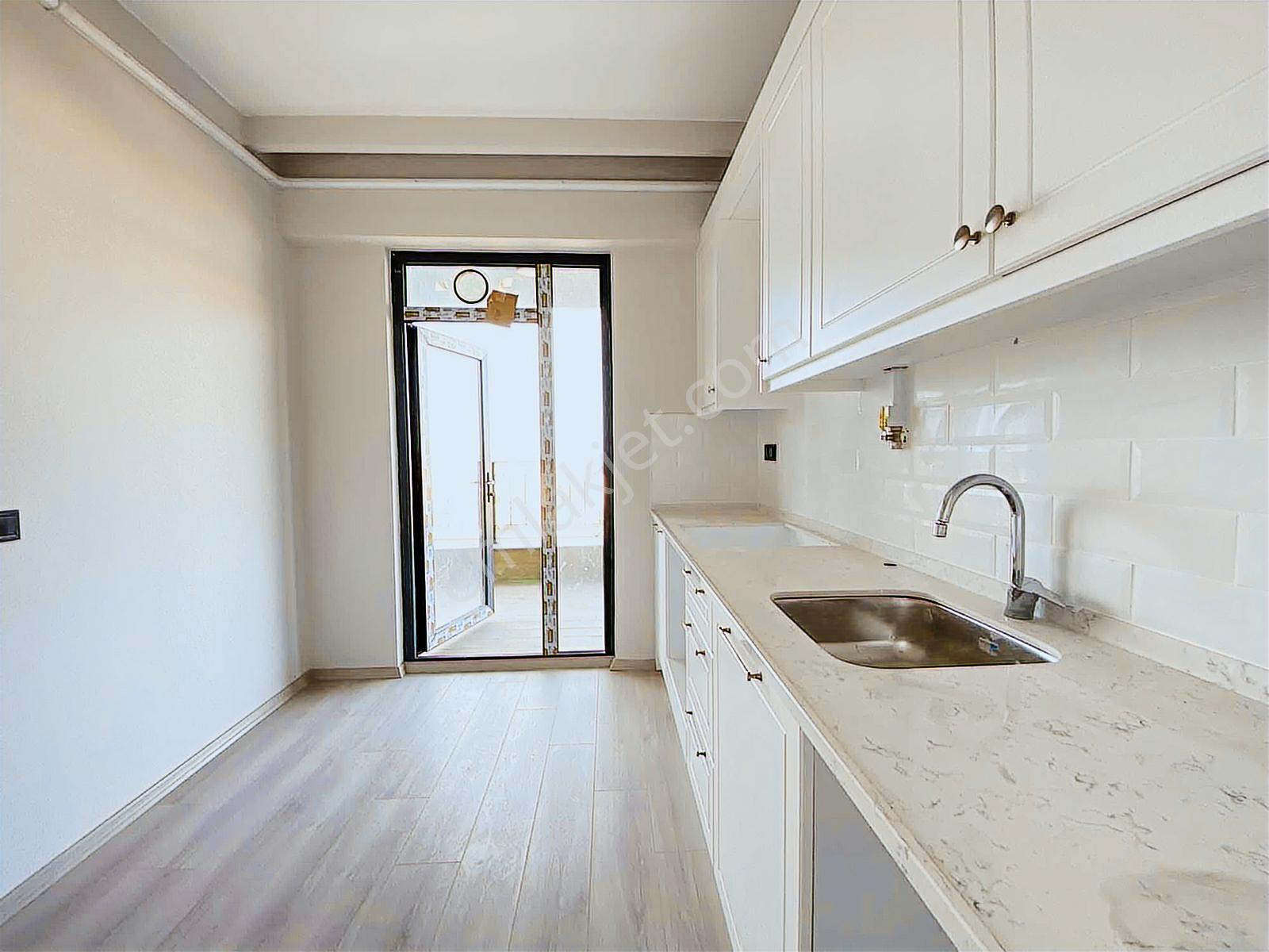 Bahadır'dan Karşıyaka Mh.güzelyaka Site 2+1 110m2 Ebeveyn Banyo - Görsel 26
