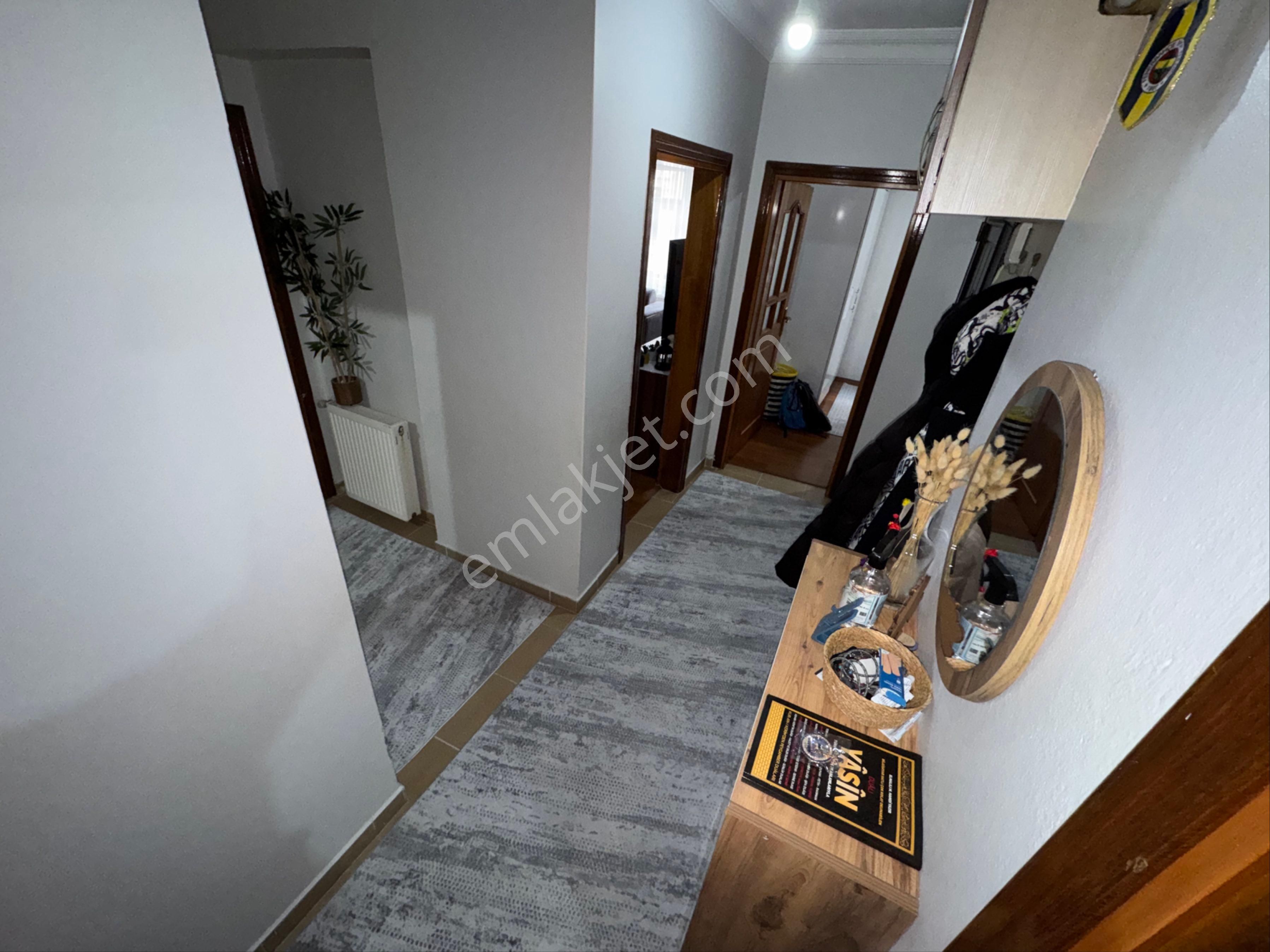 Zafer Yapıdan Satılık Daire 1.kat 2+1 95m2 2007 Yapı Cebeci Mahde - Görsel 18