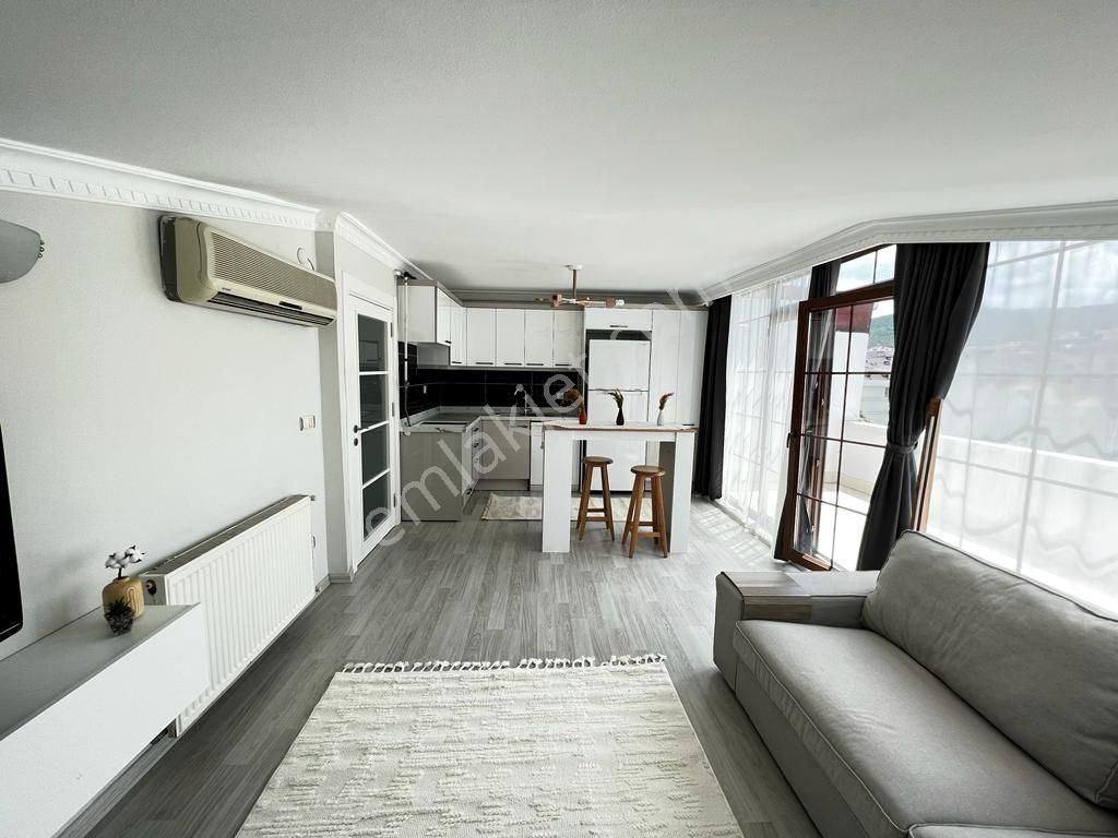 Ataşehir İnönü'de Caddeye Yakın, Full Eşyalı, Bakımlı 2+1 Keyifli Teras Daire - Görsel 5