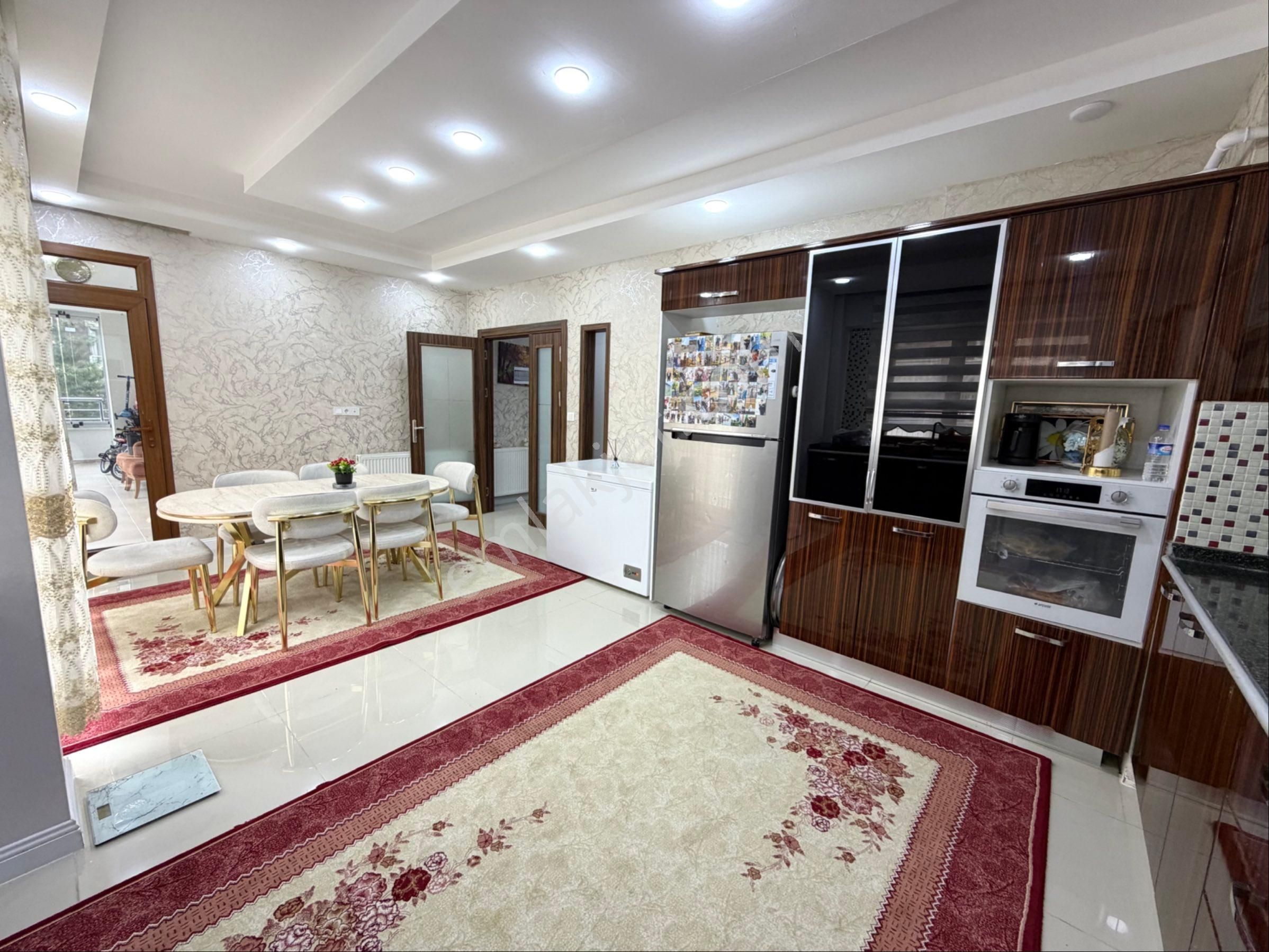 Tekel Kavşağı Civarında 4+1 Full Bakımlı 210m2 Acilll Satılıkk!! - Görsel 10