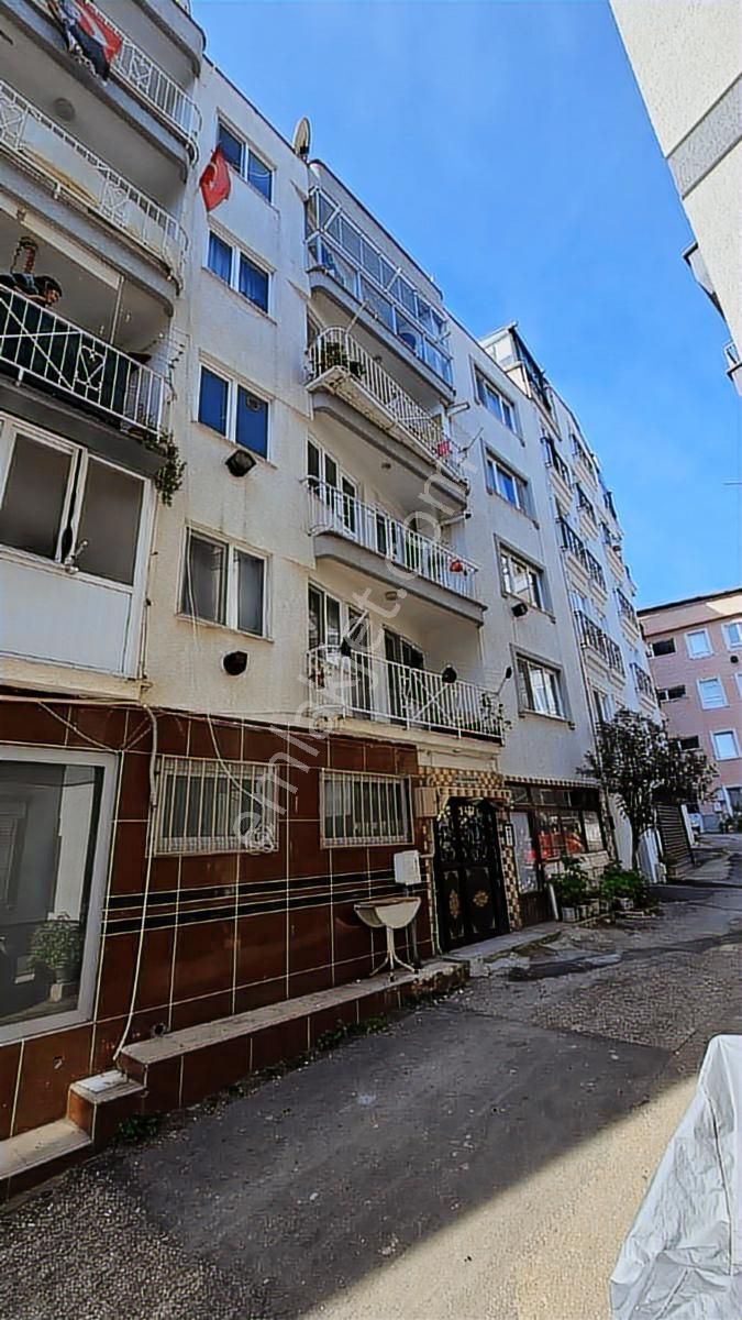Tırpan'dan Halitpaşa Mah. Yat Limanı Mevkiinde 2+1arakat Daire - Görsel 19