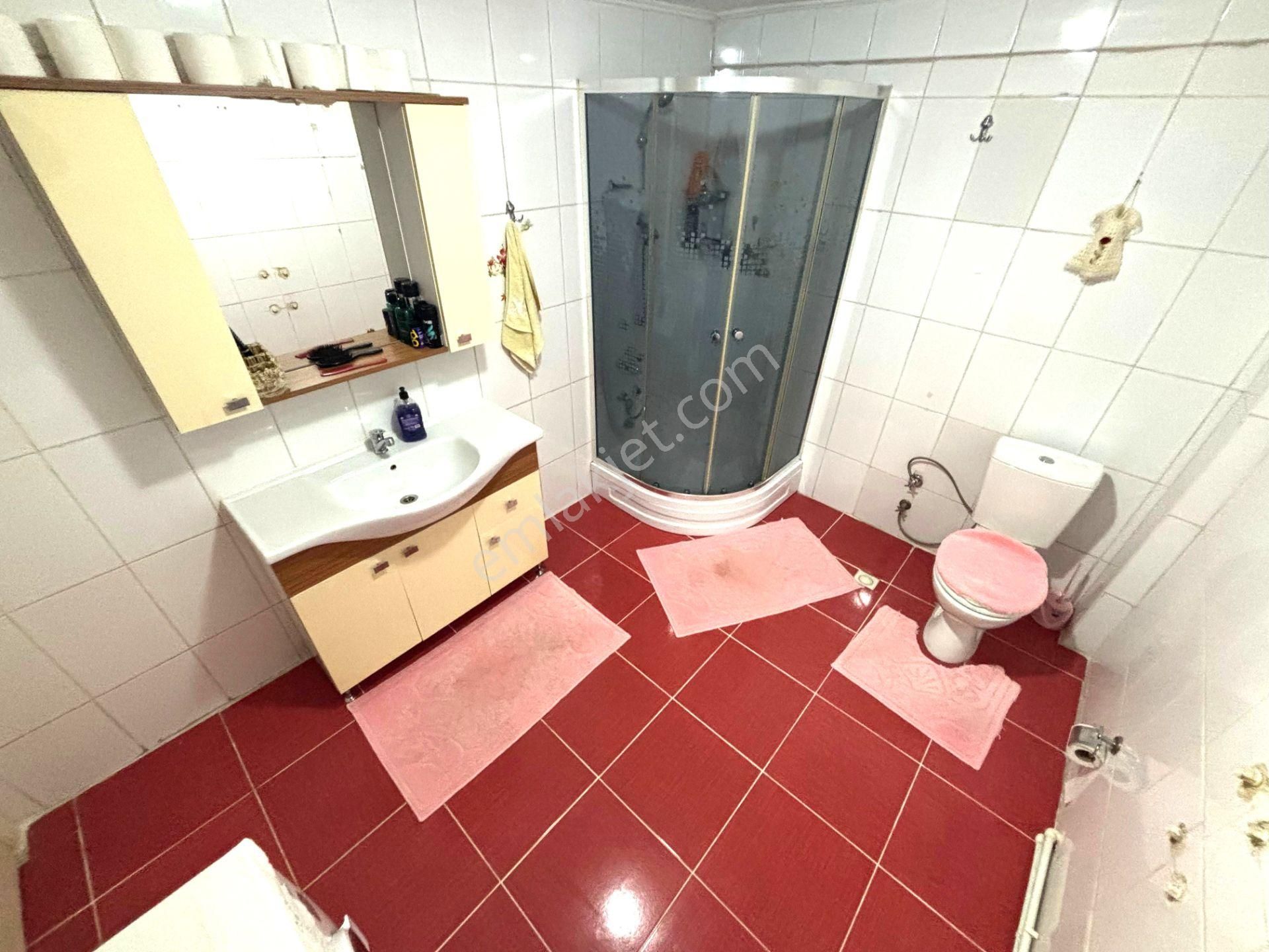 Blue Life Egen'den Akçay'da Fırsat 3+1 Ön Cephe Ara Kat Ayrı Mutfaklı Eşyalı Satılık Daire - Görsel 18