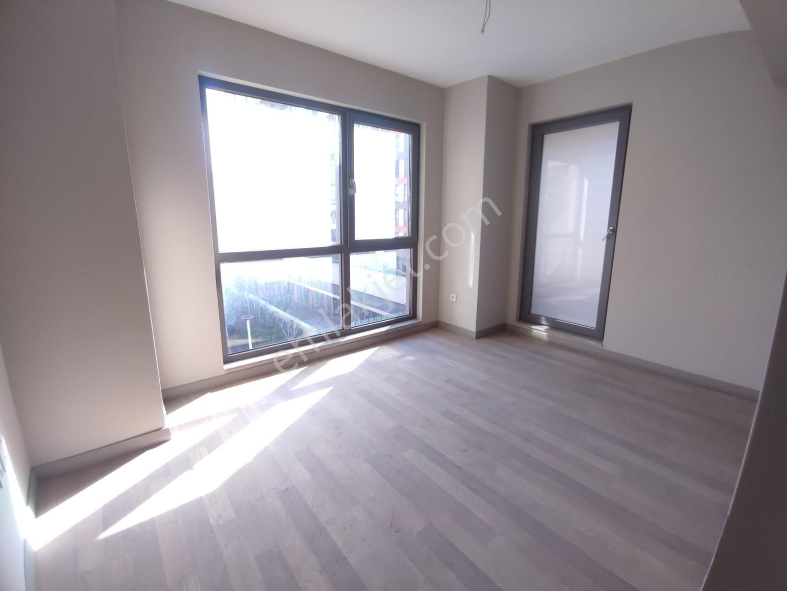 Ağaoğlu Çekmeköy Park'ta Genış Ve Konforlu 4+1 - Görsel 13