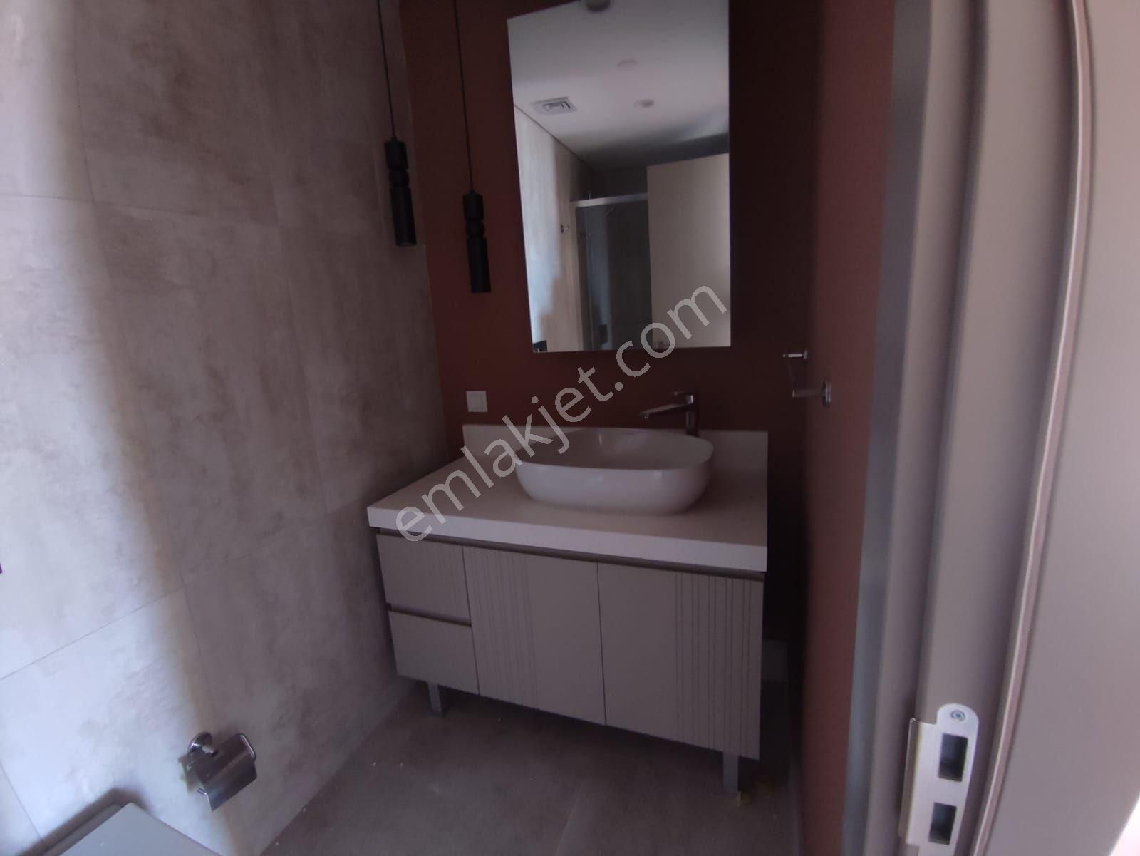 Ağaoğlu Çekmeköy Park'ta Genış Ve Konforlu 4+1 - Görsel 20