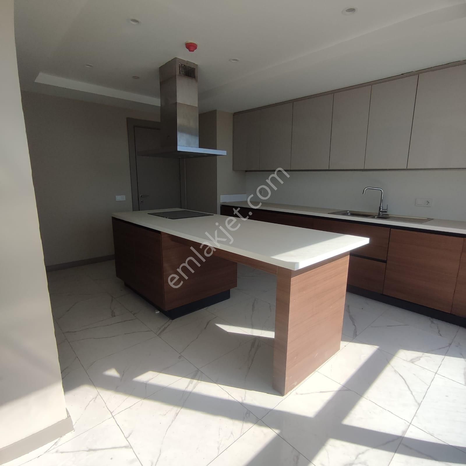 Ağaoğlu Çekmeköy Park'ta Genış Ve Konforlu 4+1 - Görsel 9