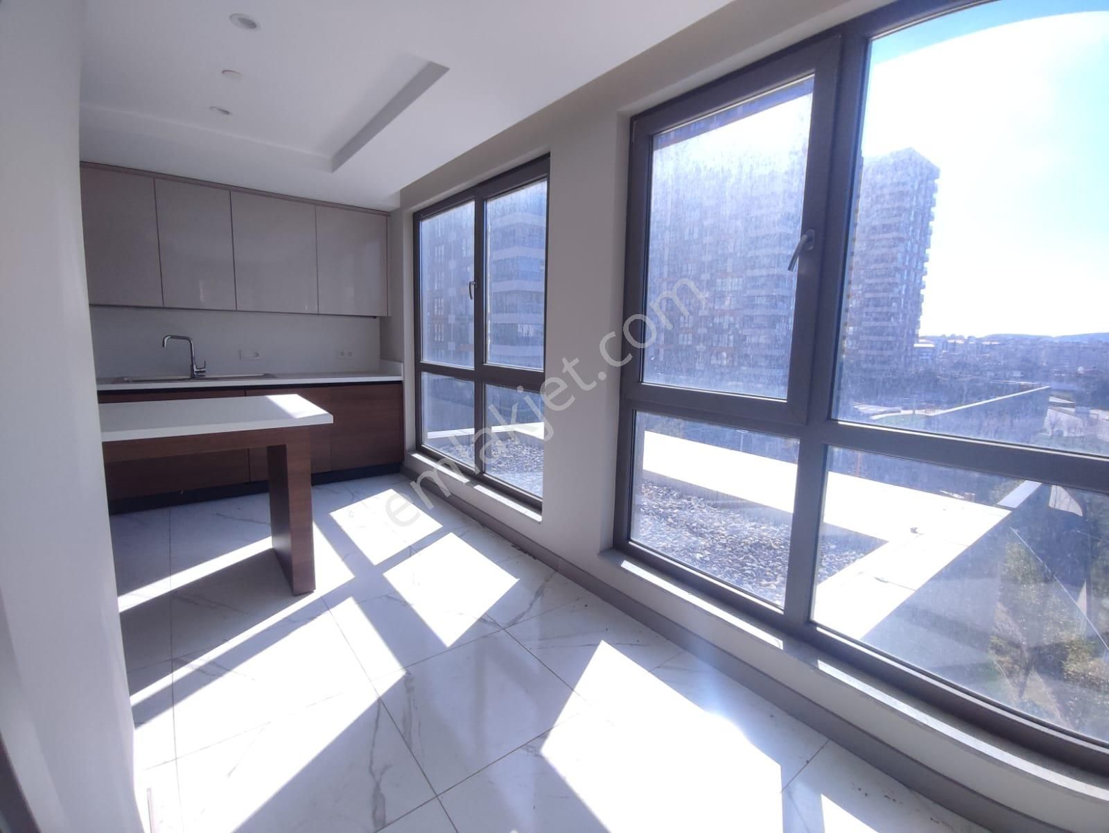 Ağaoğlu Çekmeköy Park'ta Genış Ve Konforlu 4+1 - Görsel 6