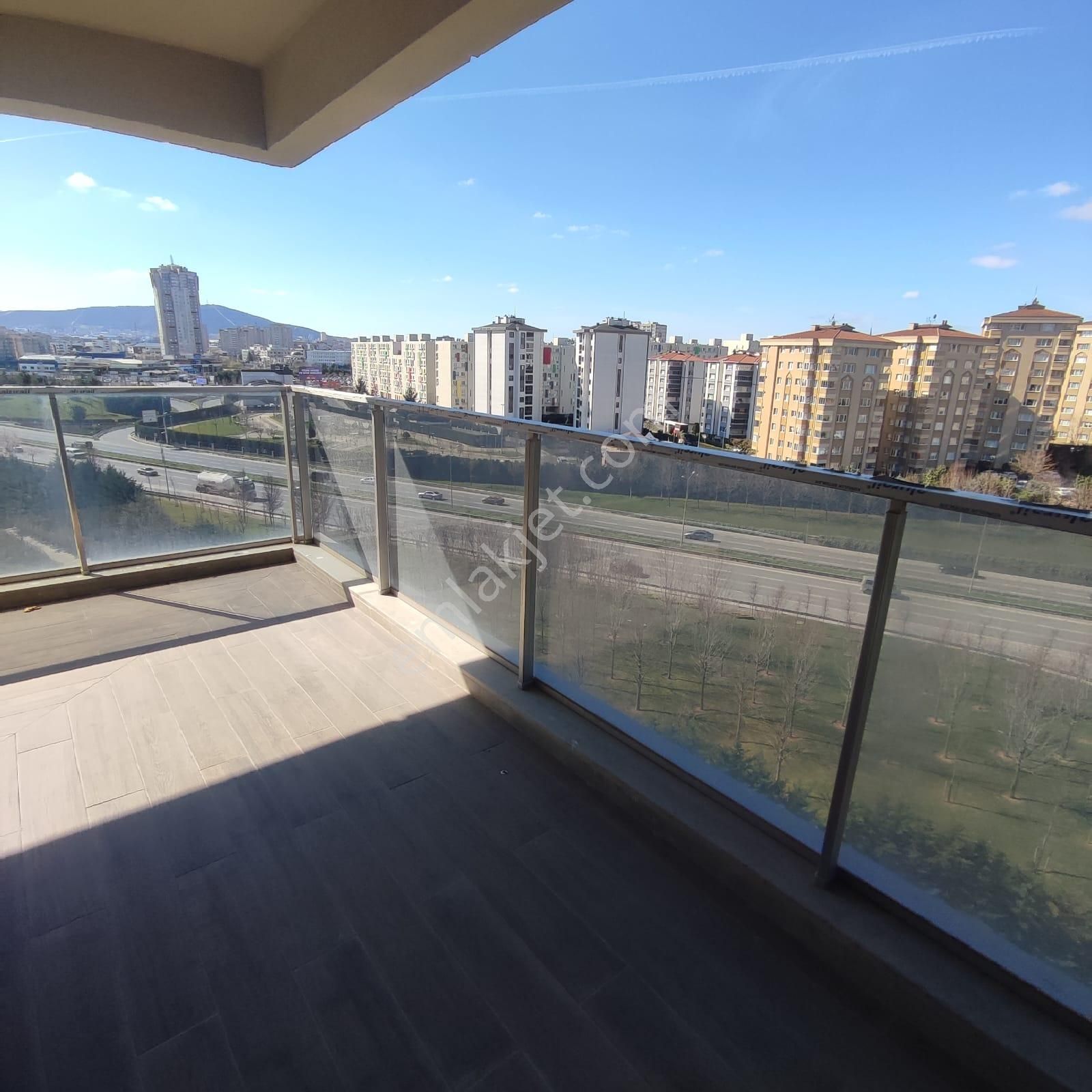 Ağaoğlu Çekmeköy Park'ta Genış Ve Konforlu 4+1 - Görsel 24