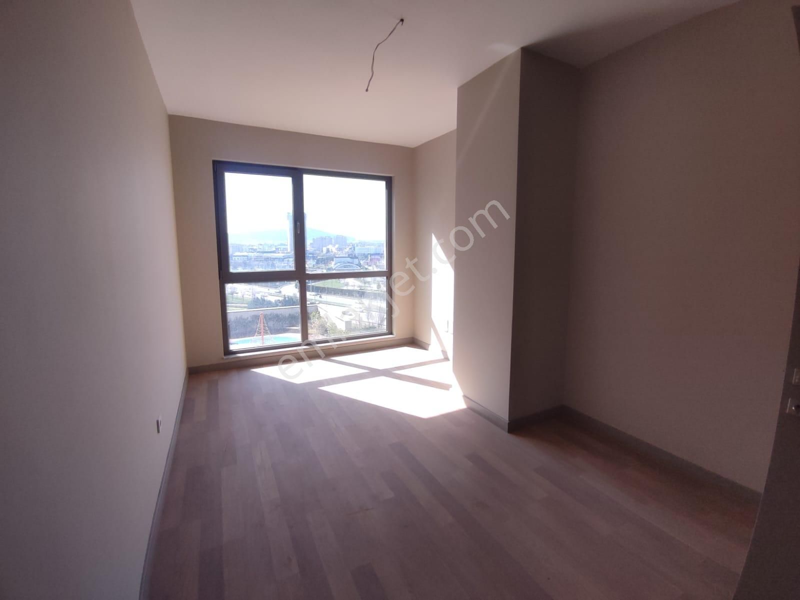 Ağaoğlu Çekmeköy Park'ta Genış Ve Konforlu 4+1 - Görsel 16