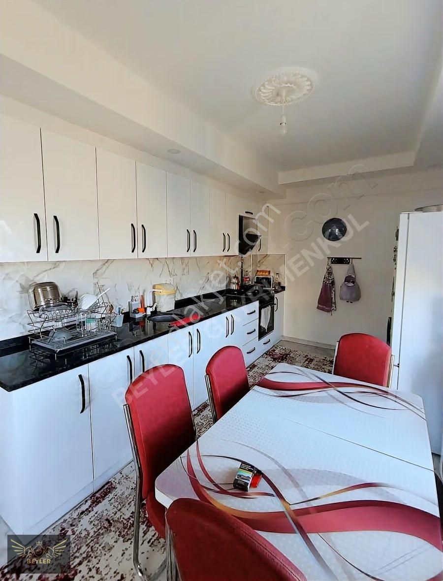 Serik Kökez Mahallesi Satılık Doğalgazlı 3+1 Daire - Görsel 9