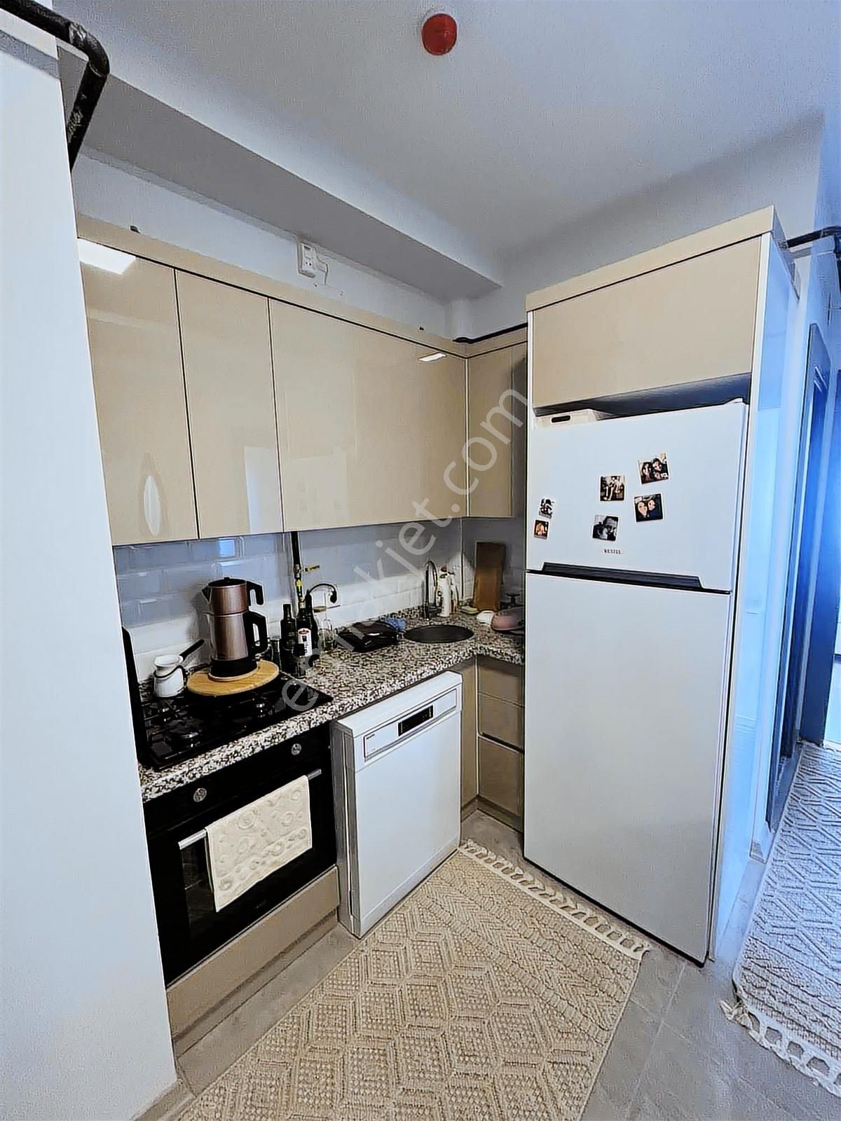 İndex Gayrimenkulden Üni Caddesi 2+1 Eşyalı Full - Görsel 3