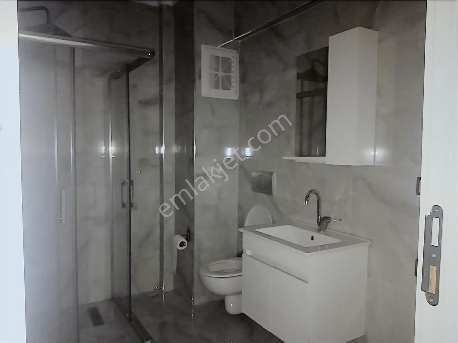 Akermax Gayrimenkulden Merkezde Satılık Ara Kat Geniş 3+1 Daire - Görsel 5