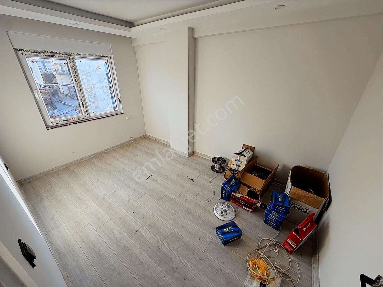 Hüsnü Karakaş Mah Hastaneye Adım Mesafede Sıfır Katta 2+1 - Görsel 2