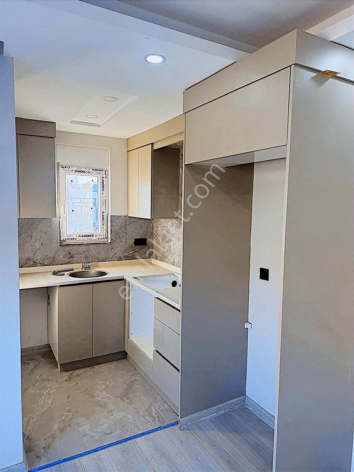 Hüsnü Karakaş Mah Hastaneye Adım Mesafede Sıfır Katta 2+1 - Görsel 4