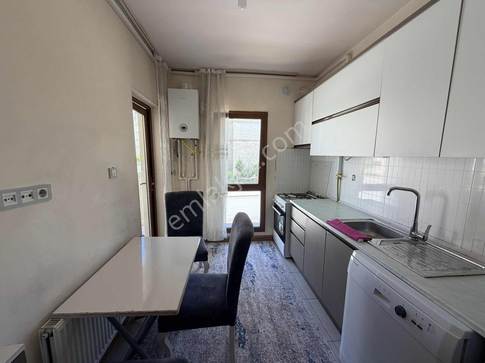 Acar Emlaktan Tokide Kiralık Eşyalı 2+1 90 M² Arakat Daire - Görsel 15