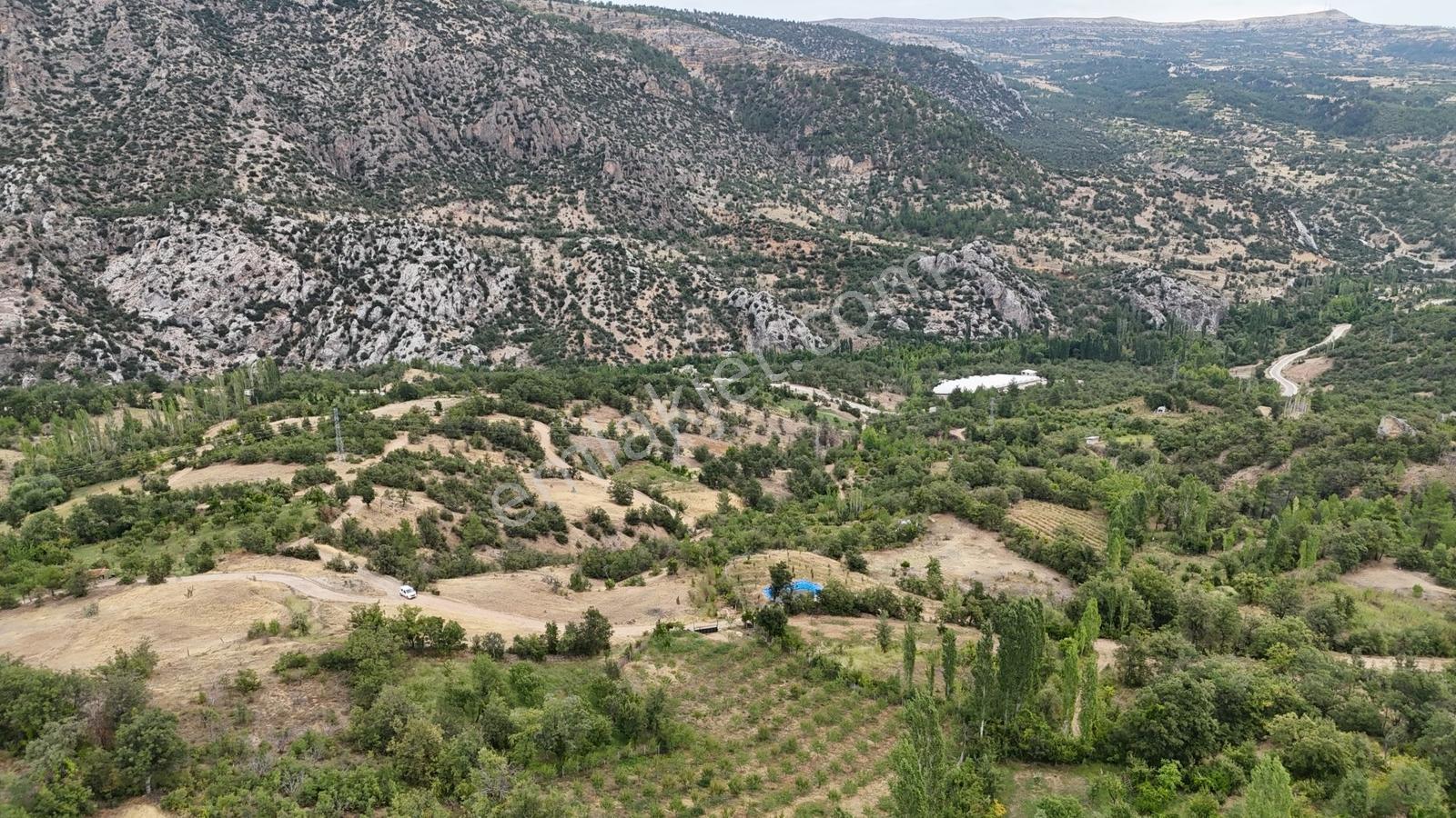Karaman Sarıveliler Göktepe-gülpazar'da 1.701 M² Müstakil Tarla - Görsel 13