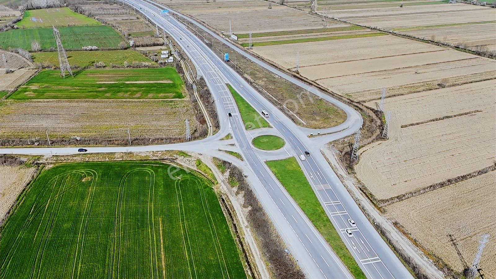 Akermax Gayrimenkulden Hayvancılık-fidancılık İçin Uygun Arazi