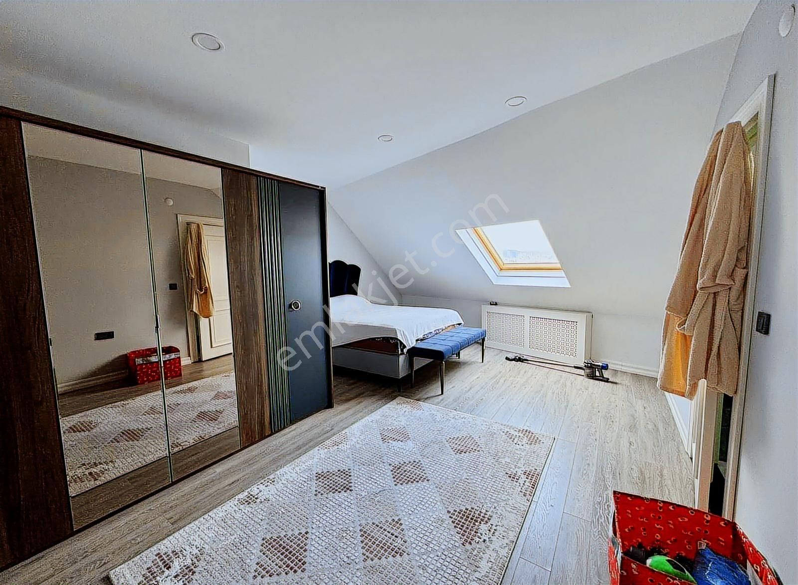 Pendik Sahilde Yeni Binada Deniz Manzaralı Çatı Dubleksi 160 M2 - Görsel 20