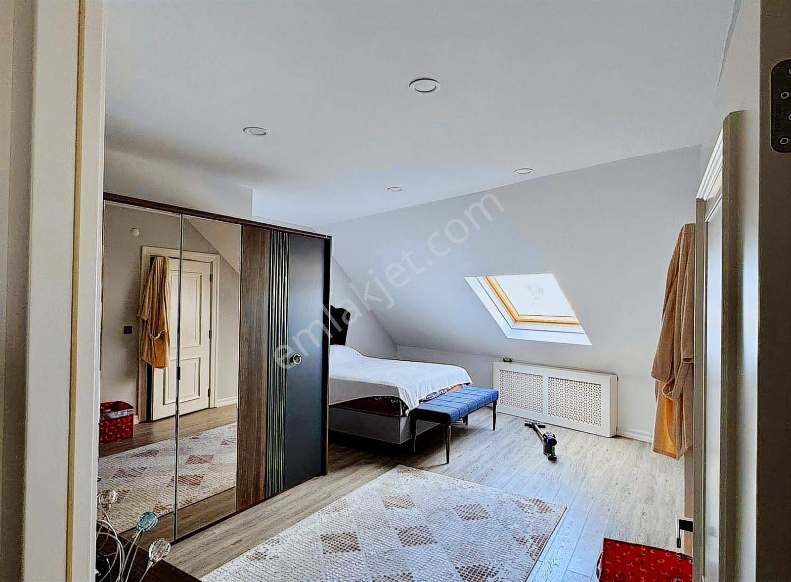 Pendik Sahilde Yeni Binada Deniz Manzaralı Çatı Dubleksi 160 M2 - Görsel 26