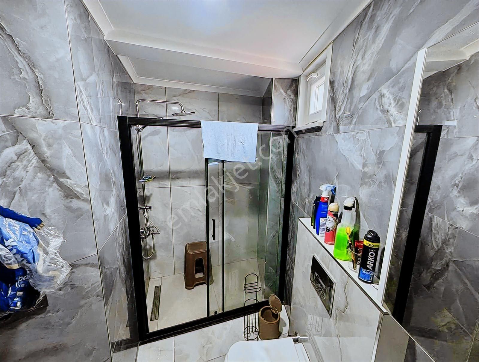 Pendik Sahilde Yeni Binada Deniz Manzaralı Çatı Dubleksi 160 M2 - Görsel 10