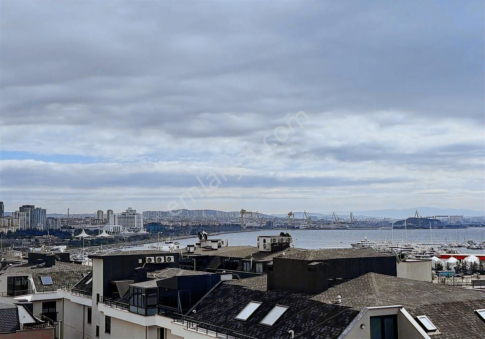 Pendik Sahilde Yeni Binada Deniz Manzaralı Çatı Dubleksi 160 M2 - Görsel 24