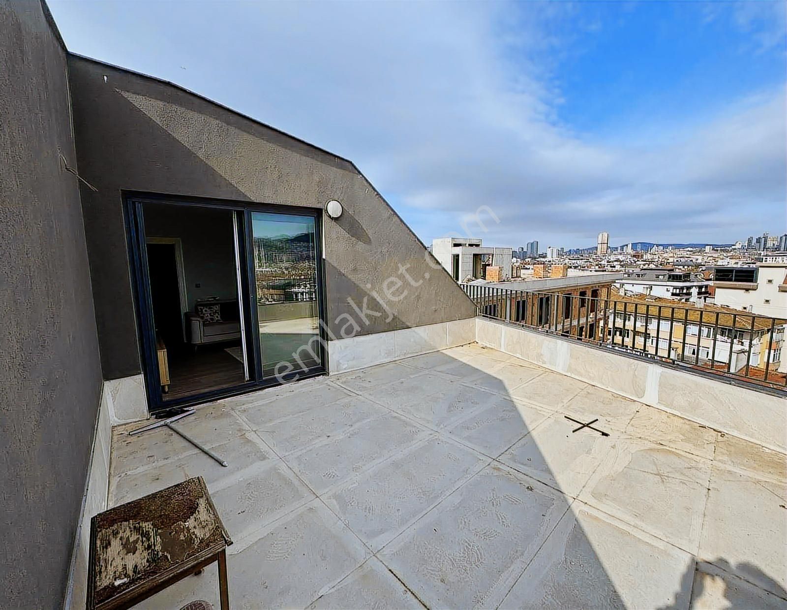 Pendik Sahilde Yeni Binada Deniz Manzaralı Çatı Dubleksi 160 M2 - Görsel 19