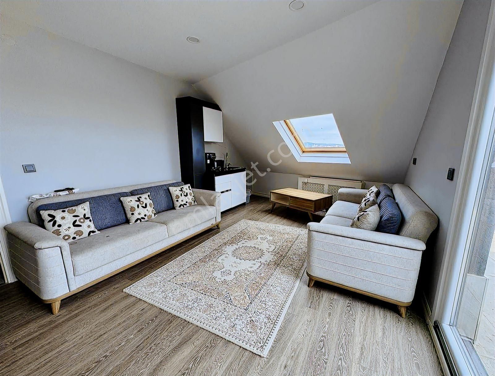 Pendik Sahilde Yeni Binada Deniz Manzaralı Çatı Dubleksi 160 M2 - Görsel 18