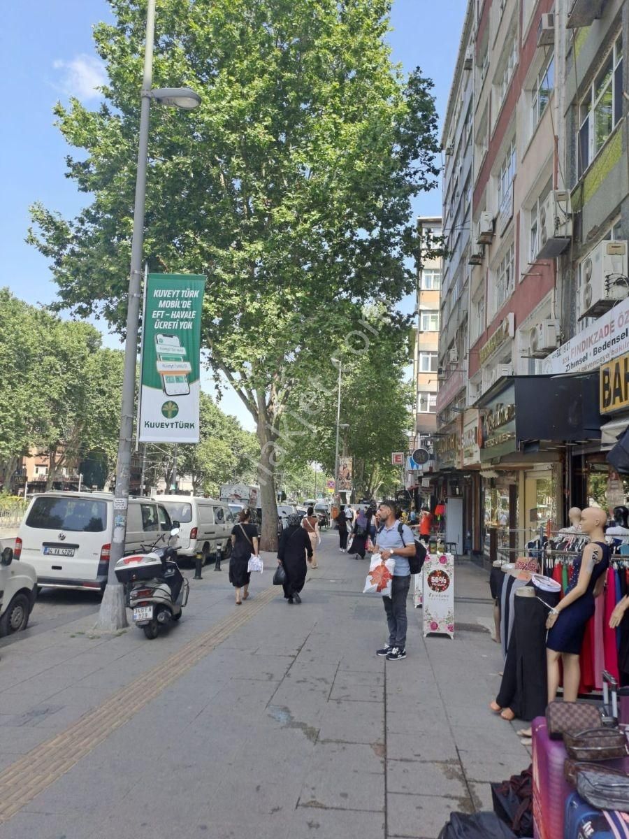 Millet Caddesi Üzerinde Kiralık Depolu Dükkan - Görsel 3