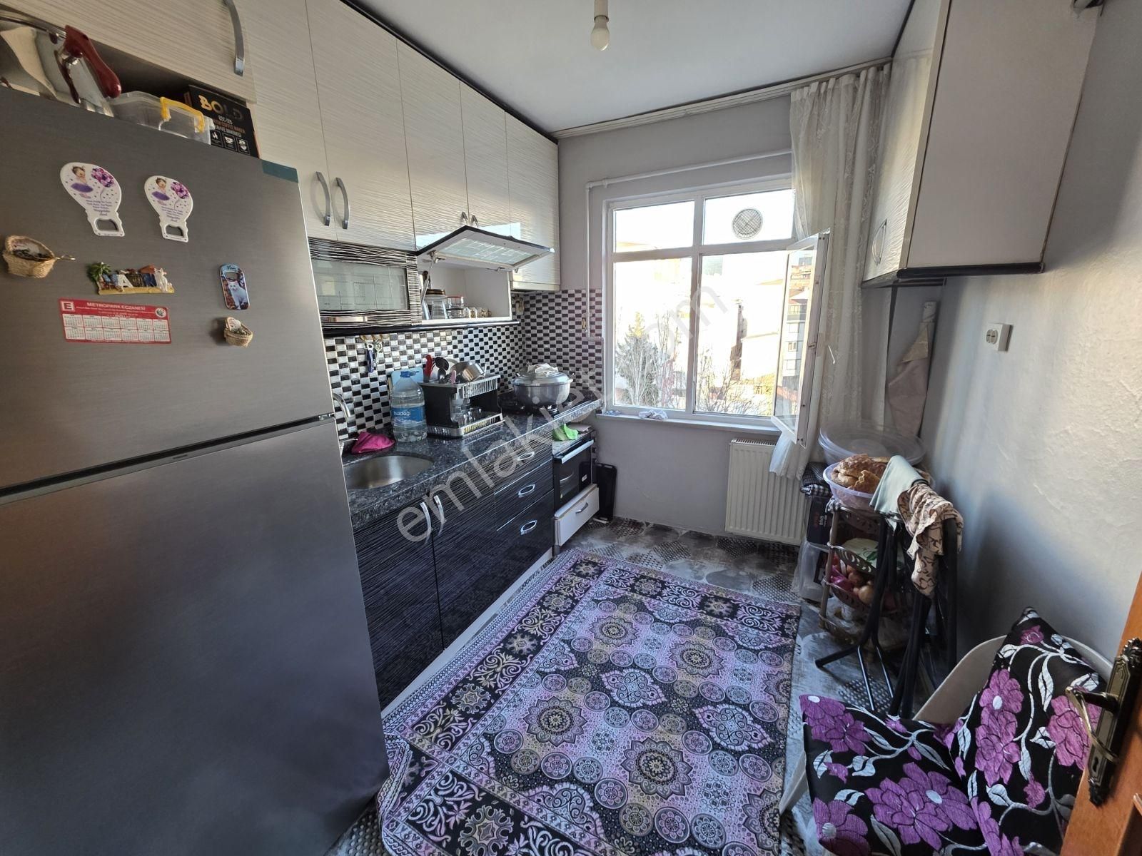 Atatürk Mah. 2+1 Güney Cephe 4.kat - Görsel 12