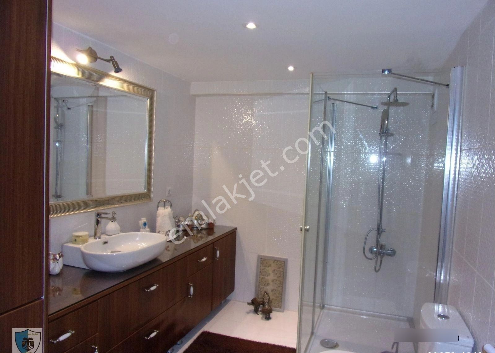 Tarabya Sitede 3+1 170 Metrekare Bakımlı Satılık Ters Dublex - Görsel 30