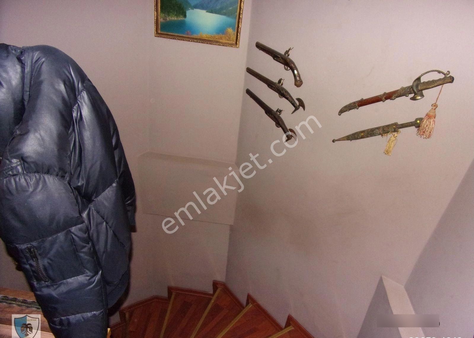 Tarabya Sitede 3+1 170 Metrekare Bakımlı Satılık Ters Dublex - Görsel 31