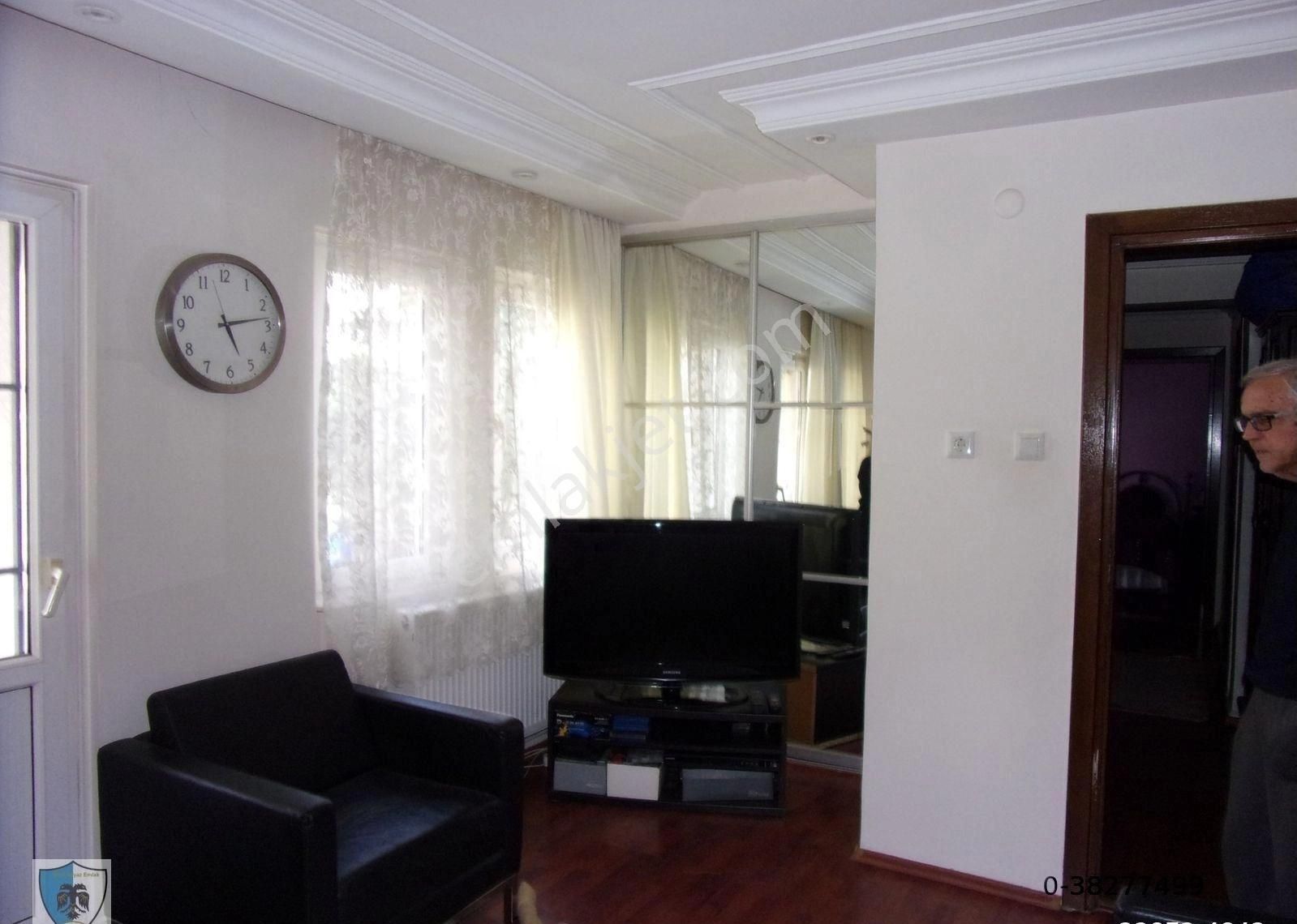 Tarabya Sitede 3+1 170 Metrekare Bakımlı Satılık Ters Dublex - Görsel 10