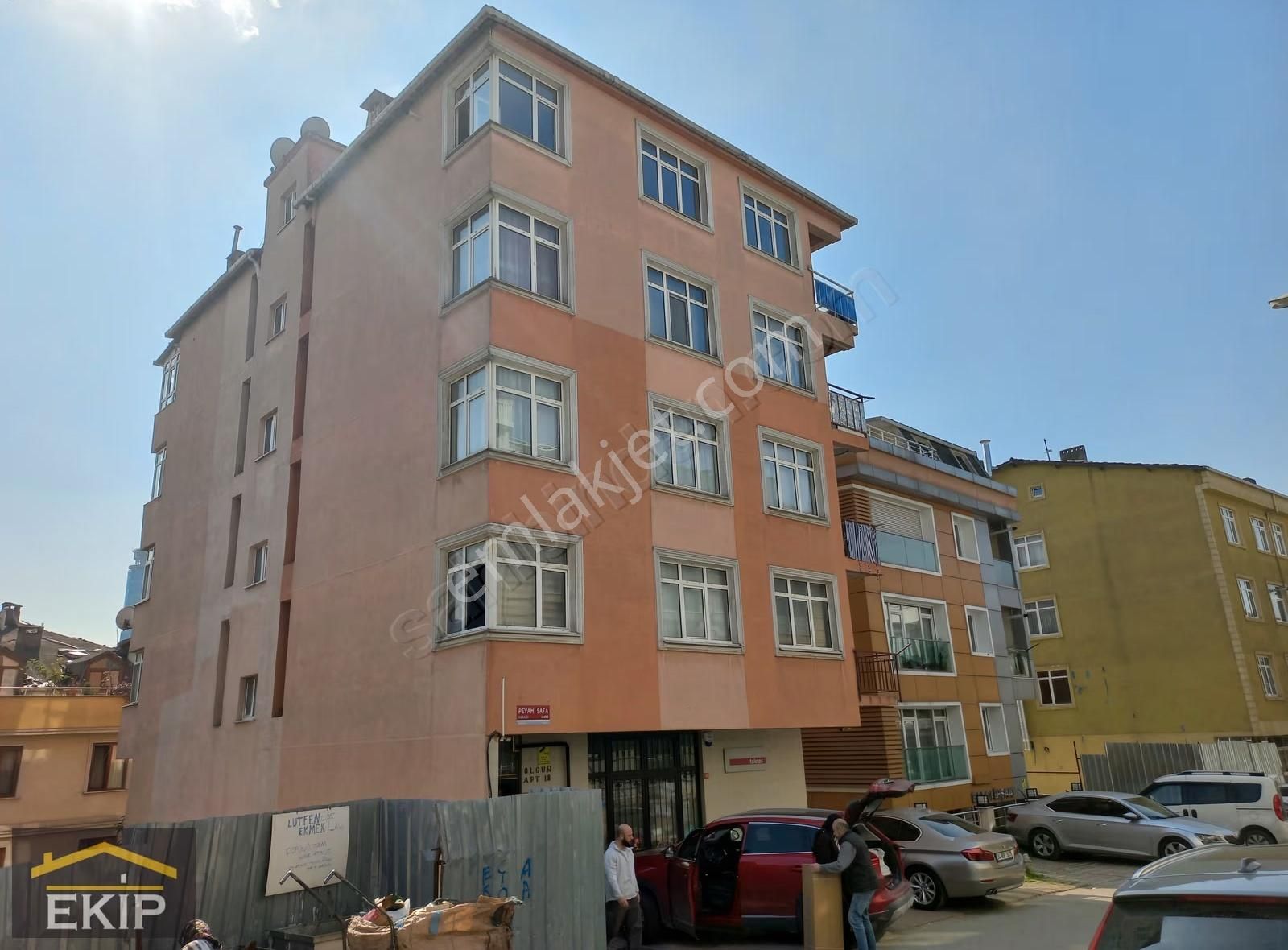 Ataşehir Örnek Mahallesi Merkezi Konum Kiralık