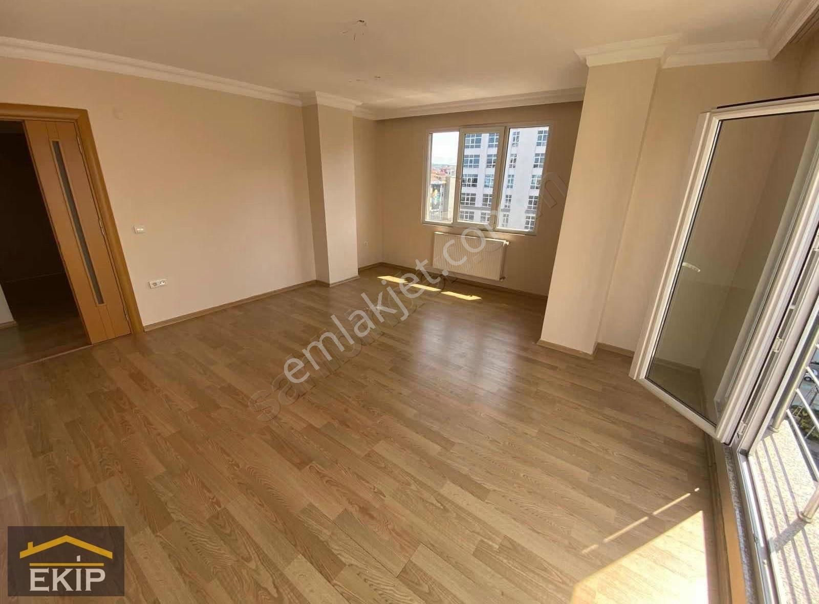 Ekip Gayrimenkul'den Hatboyu Üzerinde Önü Açık 120 M2 3+1 - Görsel 11