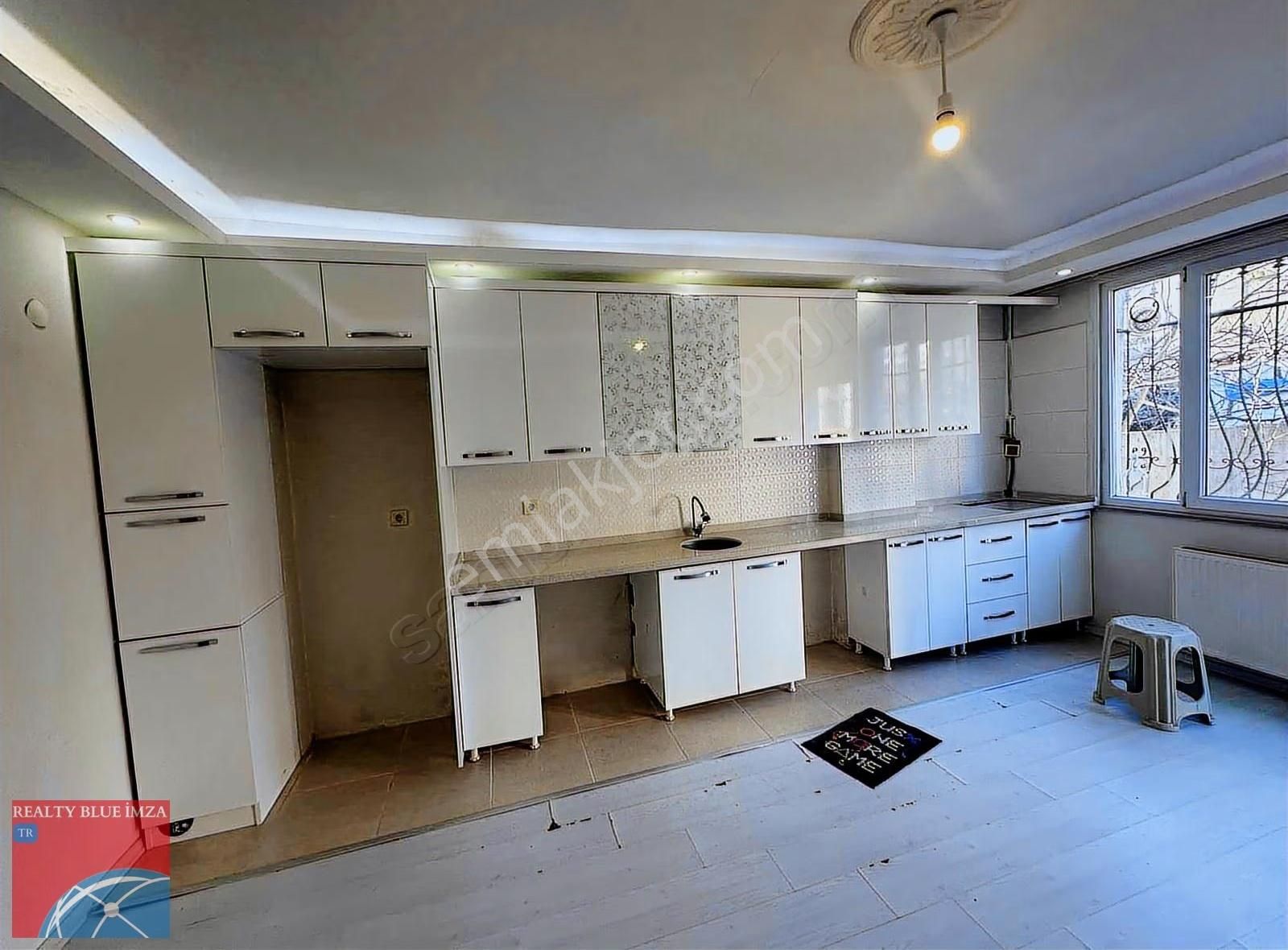 Geniş Bahçeli Giriş Kat Kiralık - Görsel 10