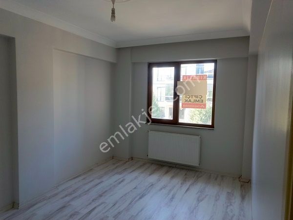 Çiftçi Emlak'tan Güneşler Mh Yeni Stadyum Civarı 125 M² Ara Kat 3+1 Masrafsız Ön Cephe - Görsel 8