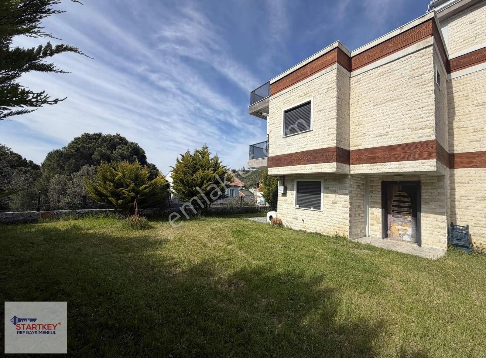 Yenifoça Burunucunda Bahçeli , Deniz Manzaralı 2+1 Dubleks - Görsel 2