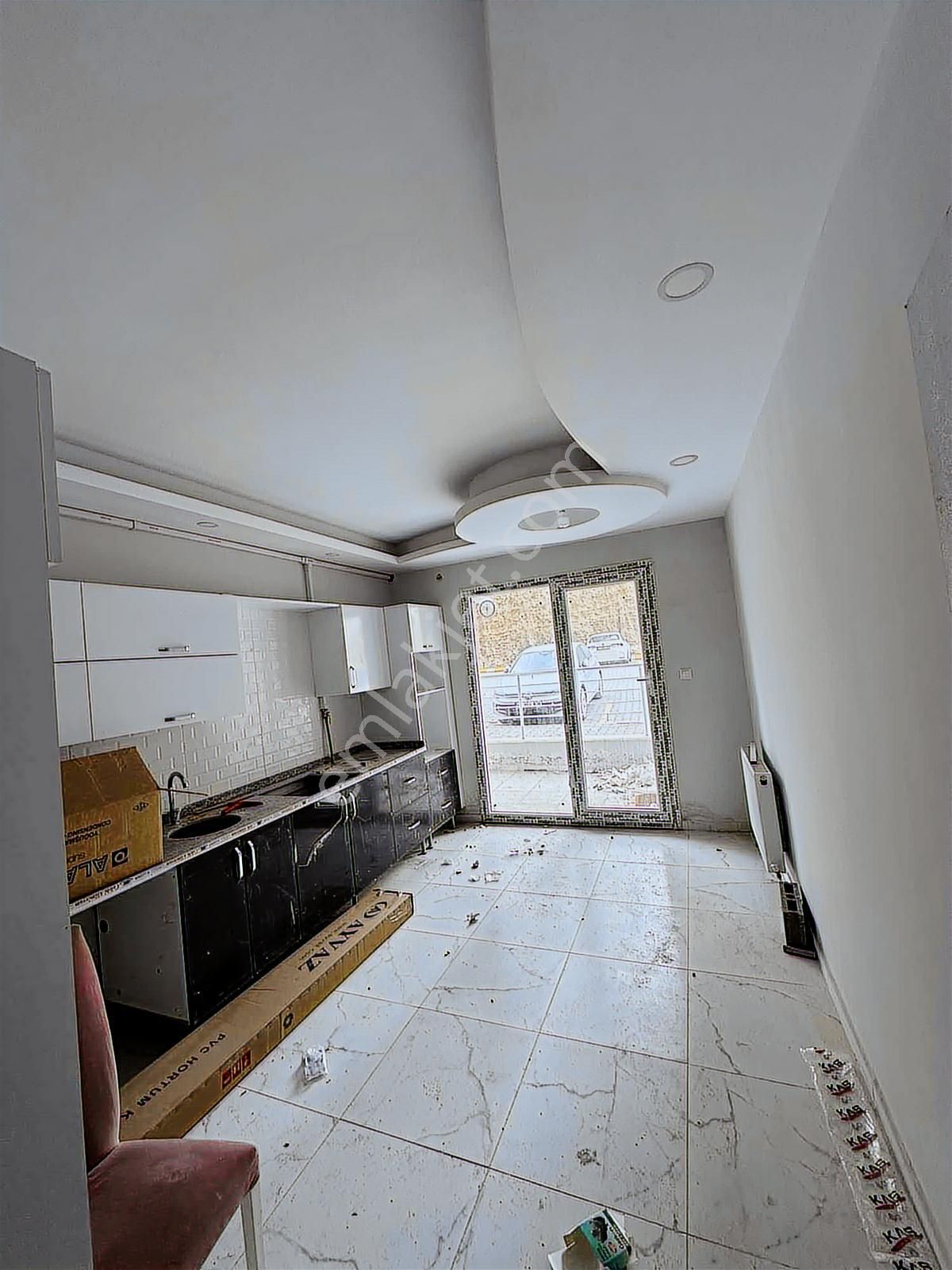 Sürer Emlak`tan Satılık Sıfır 3.5+1 Dairemiz Site İçinde Kalmakt - Görsel 22