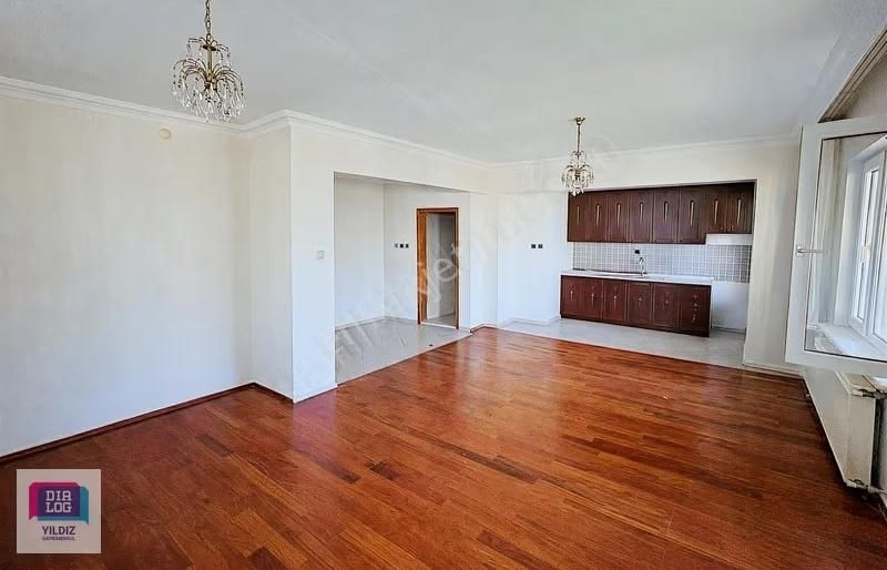 Dialog Yıldız / Ofis Tipi Bahçe Kullanımlı Satılık Daire