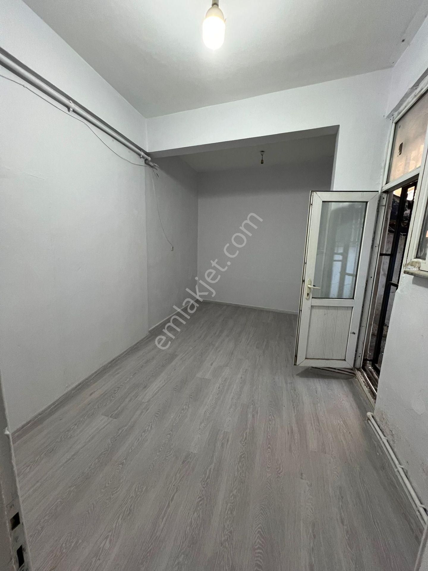 Emir Emlak 2 Den Büyük 1+1 Kiralık Daire Bekera Uygun Daire - Görsel 10