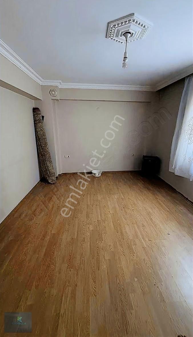 Gülyaka Mahallesinde 3+1 Arakat Önü Açık Kapalı Otoparklı - Görsel 27