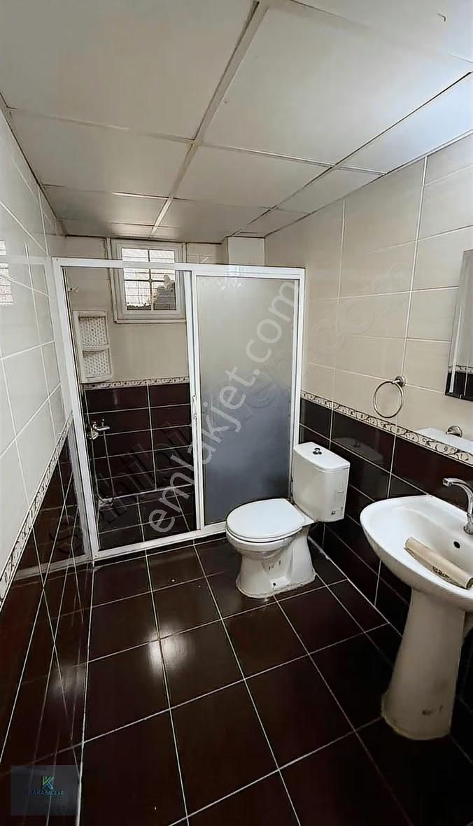 Gülyaka Mahallesinde 3+1 Arakat Önü Açık Kapalı Otoparklı - Görsel 5