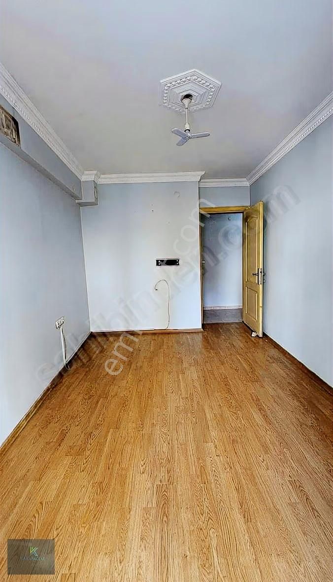 Gülyaka Mahallesinde 3+1 Arakat Önü Açık Kapalı Otoparklı - Görsel 26